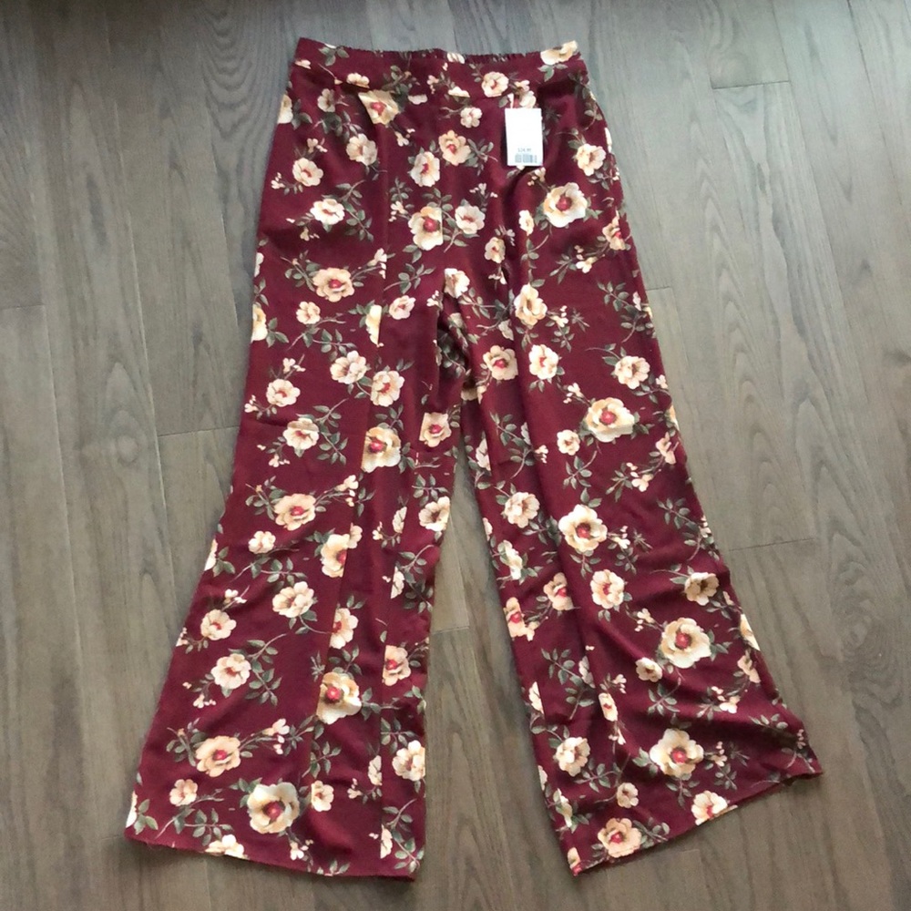 Wide leg pants